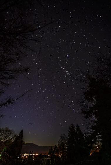 Bức ảnh ấn tượng về bầu trời đầy sao tuyệt đẹp vào ban đêm
